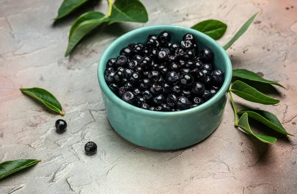 stock image Superfoods antioxidant of indian mapuche. Bowl of fresh maqui berry on light background, top view.