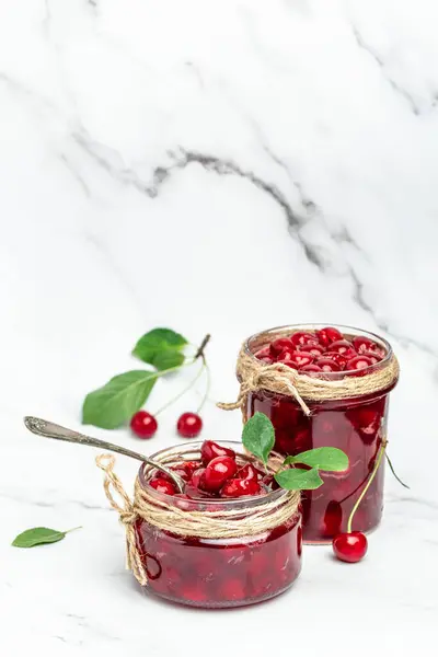 Berries Cherry Syrup Berries Cherry Syrup Canned Fruit Light Background — Foto de Stock