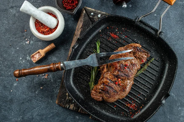 Grilled Marbled Beef Steak Striploin Spices Grill Pan Place Text — Stock Photo, Image
