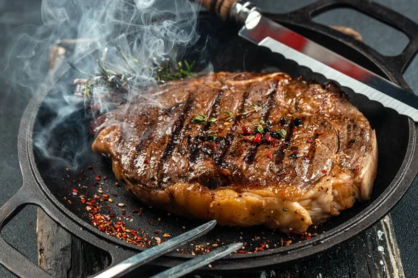 Grilled Marbled Beef Steak Striploin Spices Grill Pan Place Text — Stock Photo, Image