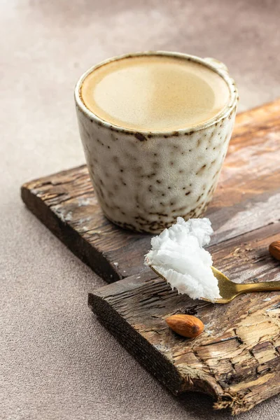 Café Prueba Balas Con Aceite Coco Mantequilla Grasas Saludables Alimentación —  Fotos de Stock