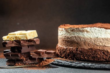 Lezzetli çikolatalı pasta. afiş, menü, metin için tarif yeri,