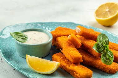 Lezzetli kızarmış balık kroket. Restoran menüsü, diyet, yemek kitabı tarifi üst görünümü.