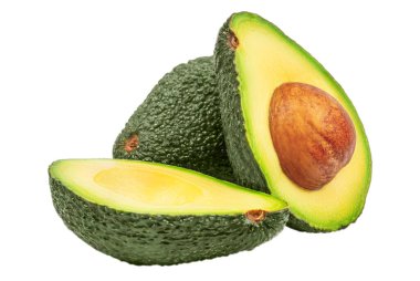 Beyaz arkaplanda izole edilmiş taze avokado.
