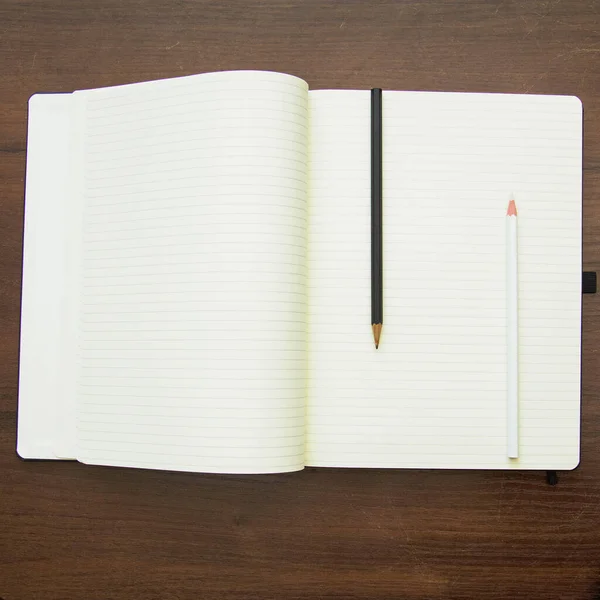 Lege Notebook Pen Houten Achtergrond — Stockfoto