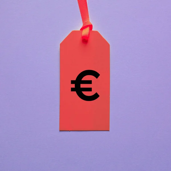 Euro Zeichen Auf Dem Roten Preisschild Beim Verkauf — Stockfoto