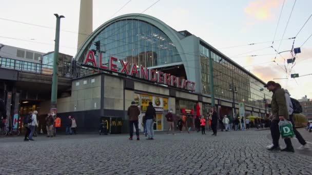 Berlin Tyskland Oktober 2022 Iew Den Berömda Alexanderplatz Berlin Mitte — Stockvideo