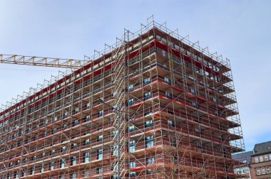 Kiel, Almanya - 27 Aralık 2022: Çalışma sürecinde inşaat sahası