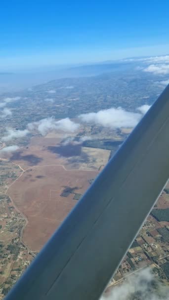 View Aircraft Wing Savannah Kenya — Vídeo de stock
