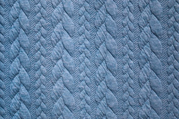生地市場で見られる異なる色の布や生地のサンプルに関する詳細なクローズアップビュー — ストック写真