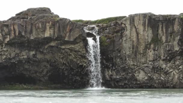 Fantastiskt Vattenfall Det Fantastiska Landskapet Island — Stockvideo