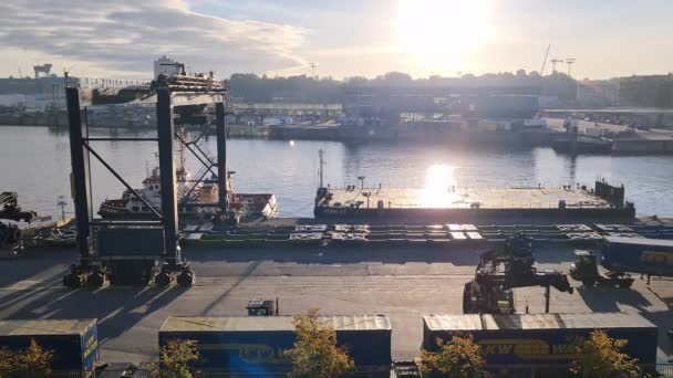 Kiel Alemania Octubre 2023 Puerto Kiel Alemania Con Grandes Grúas — Vídeos de Stock