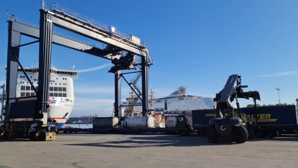 Kiel Germany October 2023 Port Kiel Germany Big Cranes Containers — Stock Video