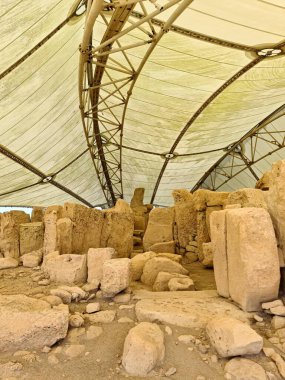 29 yaşında. Eylül 2024: Mnajdra 'nın Malta' daki fantastik megalitik tapınakları