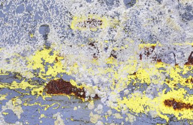 Çatlamış ve yüksek çözünürlüklü beton duvar dokusundaki boyaları soymuş..