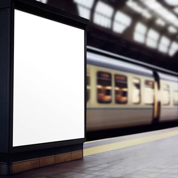 Billboard Publicidade Mockup Fundo Estação Trem — Fotografia de Stock