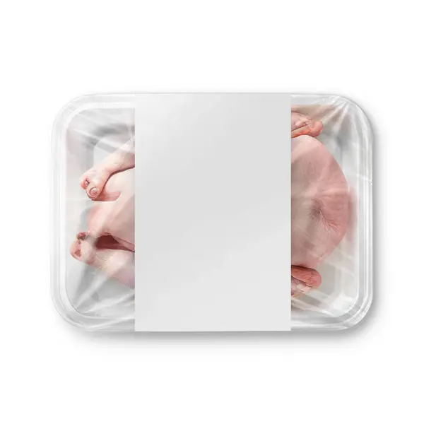 白色鸡肉塑料托盘的图像 标签隔离在白色背景上 — 图库照片