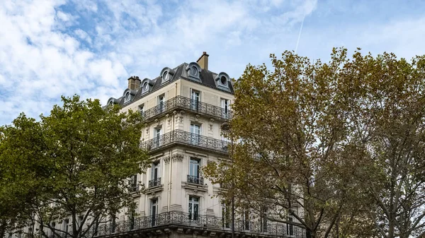 Paris Vacker Byggnad Antik Fasad Boulevard Hausmann — Stockfoto