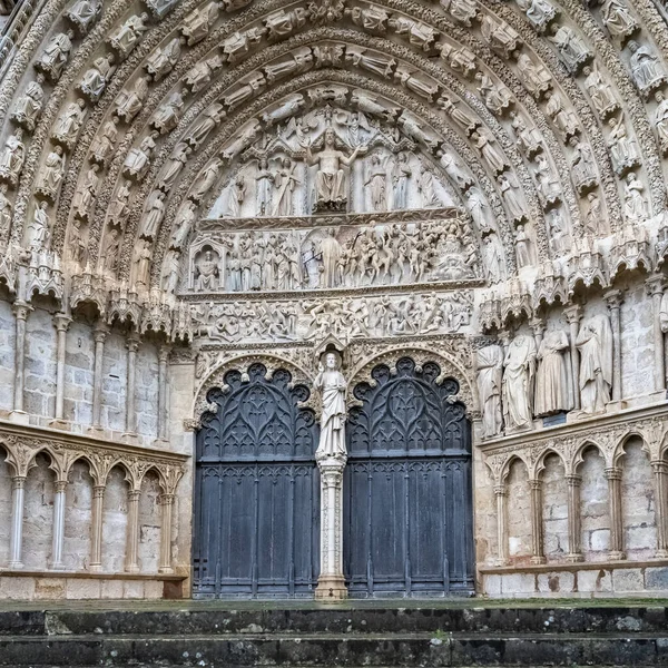 stock image Bourges, medieval city in France, Saint-Etienne cathedral, main entry with saints statues