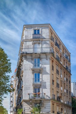 Paris, typical building in the 11e arrondissement, narrow parisian facade