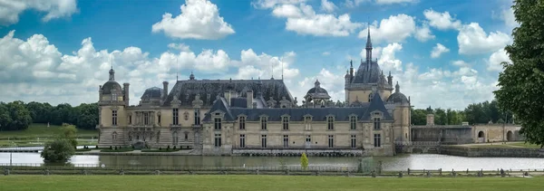Chantilly Slott Frankrike Vackert Palats Med Sjö — Stockfoto