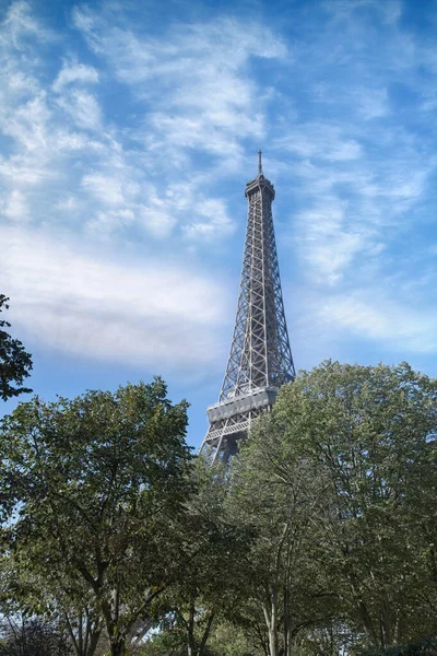 París Hermosas Fachadas Haussmann Una Zona Lujo Capital Con Torre — Foto de Stock