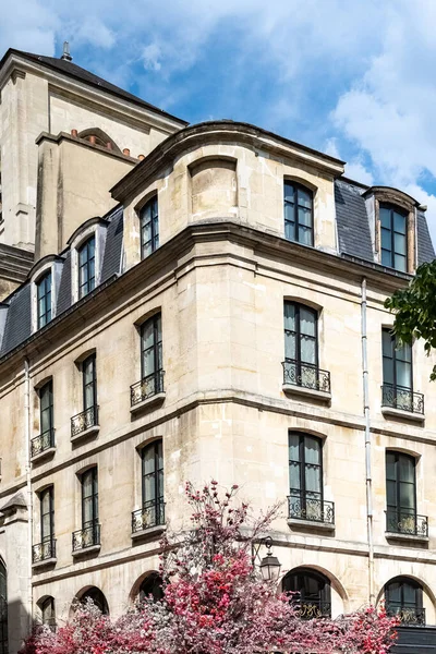 Paris Buildings Marais Center Typical Street — Stock Photo, Image