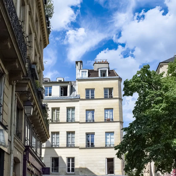 Parijs Gebouwen Marais Het Centrum Een Typische Straat — Stockfoto