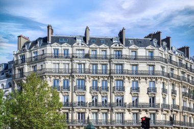 Paris, Courcelles Bulvarı, lüks bir bölgede.