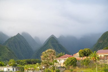 Fransa 'da La Reunion, dağlarda Cilaos Sirki