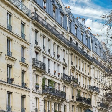 Paris, tipik sokak, Rue Lacharriere, 11. bölgede.