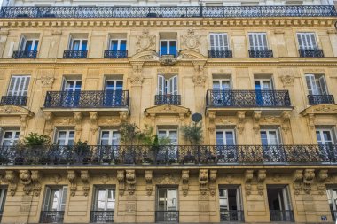Paris, 16. bölgedeki güzel binalar, Pompe sokağı, lüks bir mahalle.