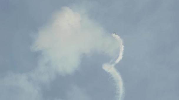 Italy Jesolo August 2022 Italian Military Plane Performs Sky Clouds — Vídeo de Stock