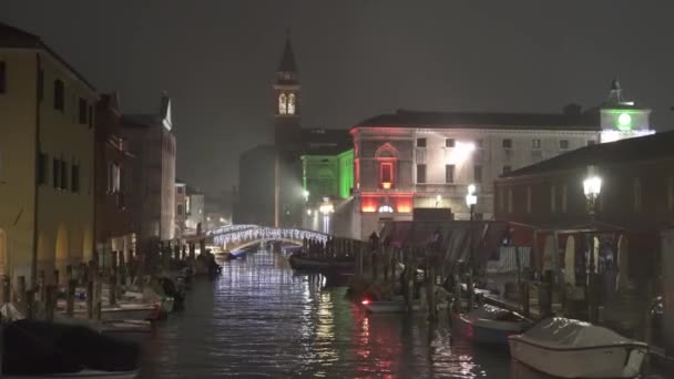 Venetian City Lagoon Chioggia Illuminated Lights Evening Frame Boats Moored — Vídeo de stock