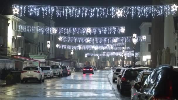 Chioggia December 2022 Car Moves Street Illuminated Christmas Lights Night — 비디오