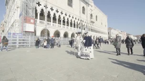 Venice Italy February 2023 People Walk Square Venice — Stockvideo