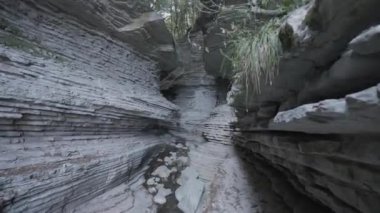 Brent de lArt, Borgo Valbelluna belediyesinde yer alan gösterişli bir vadi sistemidir.