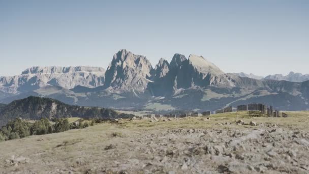 Vista Dalla Cima Delle Alpi Siusi Nelle Dolomiti — Video Stock