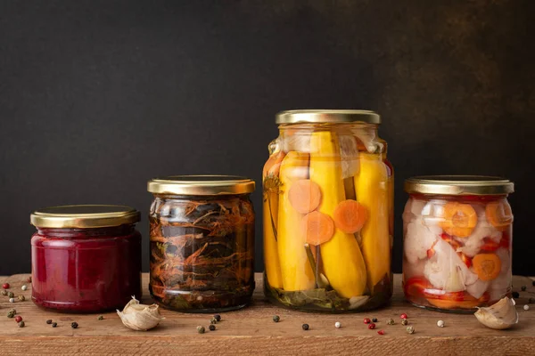 Preserving Vegetables Winter Canned Vegetables Jars Wooden Table Brown Wall — Fotografia de Stock