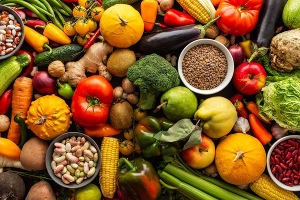 Légumes Frais Mûrs Arrière Plan Légumes Saison Biologiques Récolte Agricole Images De Stock Libres De Droits