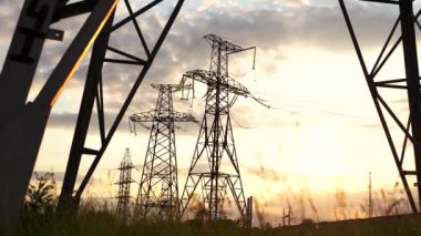 Şehir fabrikalarına elektrik altyapısı güç veriyor