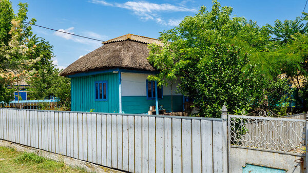 Традиционные дома деревни Латея в дельте Дуная в Румынии