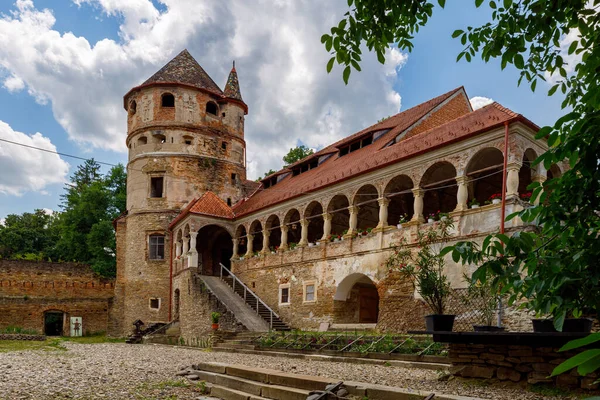 Замок Бетлен Крисе Румынии — стоковое фото