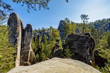 Die Felsenstadt Adrspach Weckelsdorf im Braunauer Bergland 