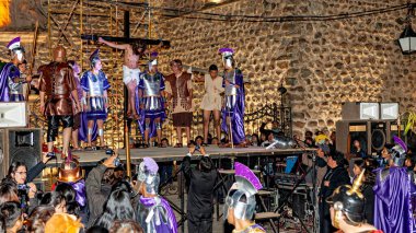 Potosi 'nin Bolivya' da çarmıha gerilmesi ve Paskalya alayı, 