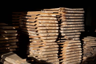 Marangozluk, marangozluk, ahşap endüstrisinde kesilmiş tahtalar.