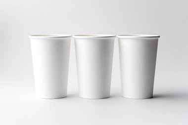 Markalaşma ve tasarım portföyü için kağıt bardak modeli