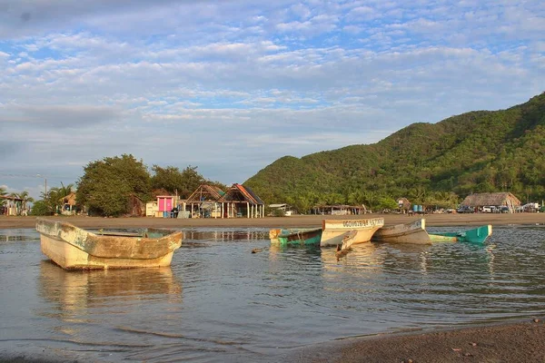 Bateaux Échoués Dans Lagune Manzanillo Mexique — Photo