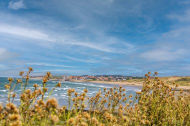 Günbatımından ve gündoğumundan günbatımına kadar uzanan manzara, Fransa 'da amblem ve wimereux
