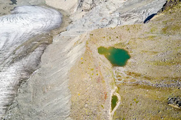 İsviçre, Engadine, Morteratsch Buzulu, hava manzarası (Eylül 2019)